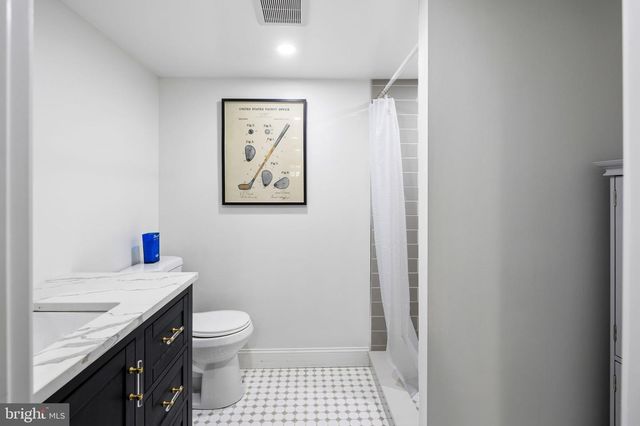 7529 VALLEY AVE, Philadelphia, PA 19128