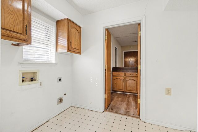 2213 Trinity Springs Drive, Carrollton, TX 75007