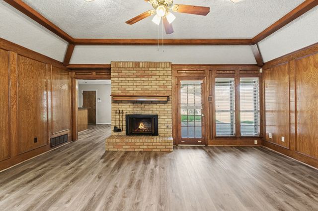 2213 Trinity Springs Drive, Carrollton, TX 75007