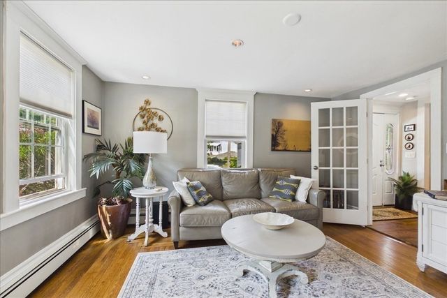 74 Park Ave W 74, Weymouth, MA 02190