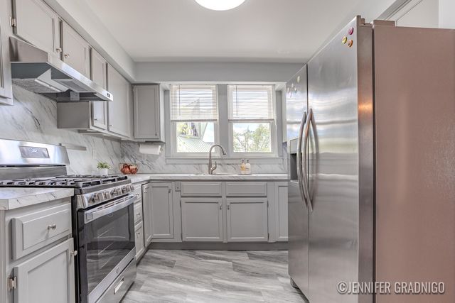 514 N Park Street NE, Grand Rapids, MI 49525