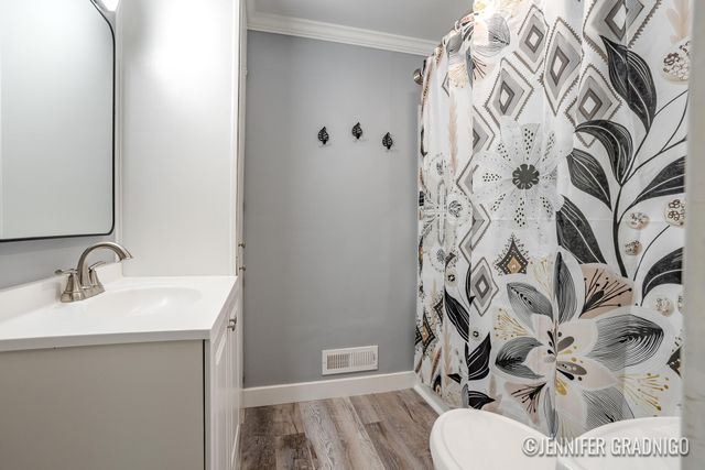 514 N Park Street NE, Grand Rapids, MI 49525