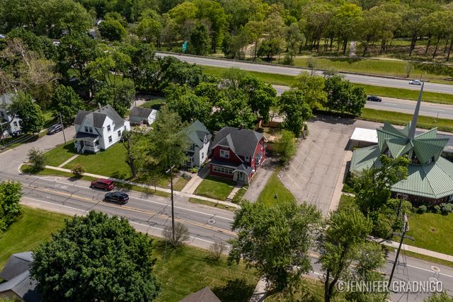 514 N Park Street NE, Grand Rapids, MI 49525