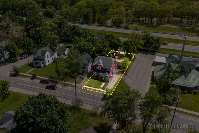 514 N Park Street NE, Grand Rapids, MI 49525
