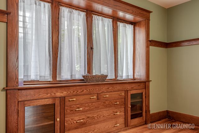 514 N Park Street NE, Grand Rapids, MI 49525