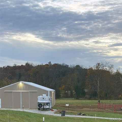 3700 State Road V, De Soto, MO 63020