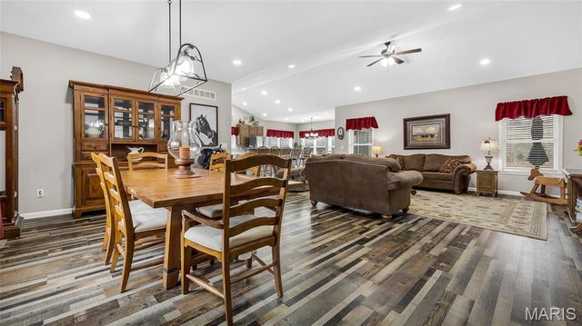 3700 State Road V, De Soto, MO 63020