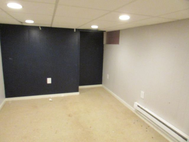6209 E Atherton Road, Burton, MI 48519