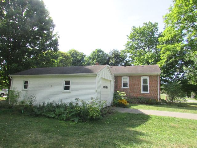 6209 E Atherton Road, Burton, MI 48519