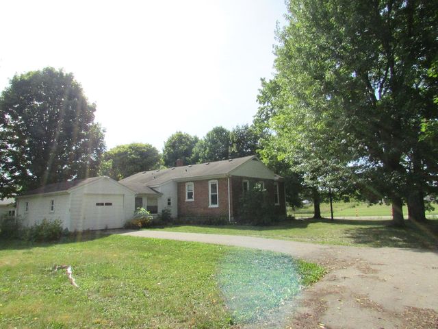 6209 E Atherton Road, Burton, MI 48519