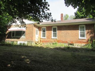 6209 E Atherton Road, Burton, MI 48519