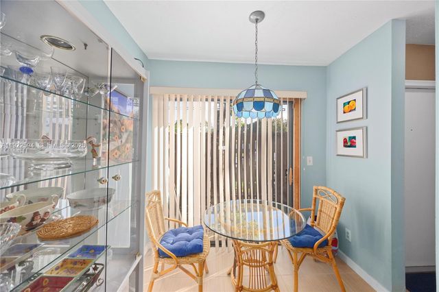 2701 SW 58th Mnr F, Dania Beach, FL 33312