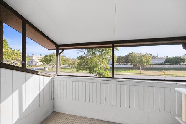 2701 SW 58th Mnr F, Dania Beach, FL 33312