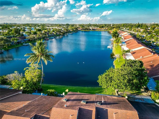 2701 SW 58th Mnr F, Dania Beach, FL 33312