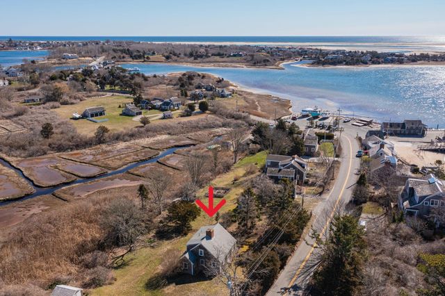 42 Champlain Road, Chatham, MA 02633