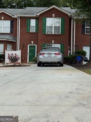 5605 Strathmoor Manor Circle, Lithonia, GA 30058