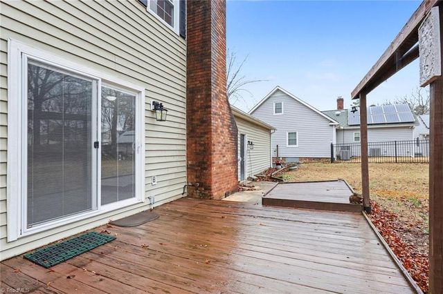 4518 Oak Hollow Drive, High Point, NC 27265