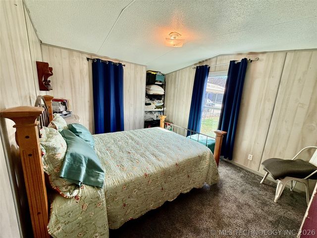 18 W Elm Drive, Salina, OK 74365