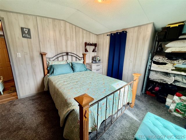 18 W Elm Drive, Salina, OK 74365