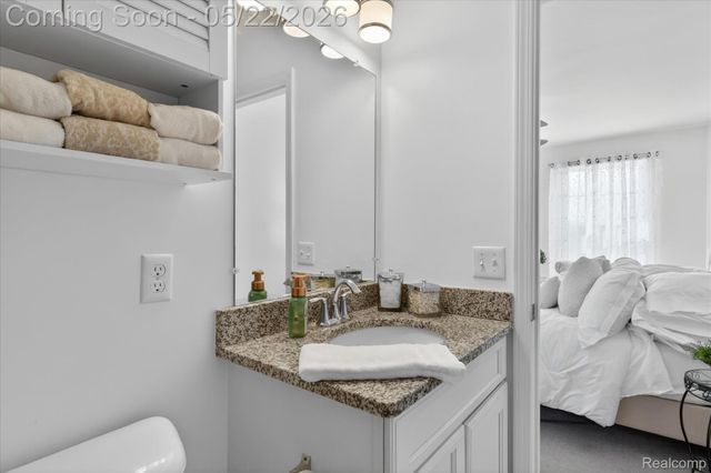 238 Center Boulevard, Wixom, MI 48393