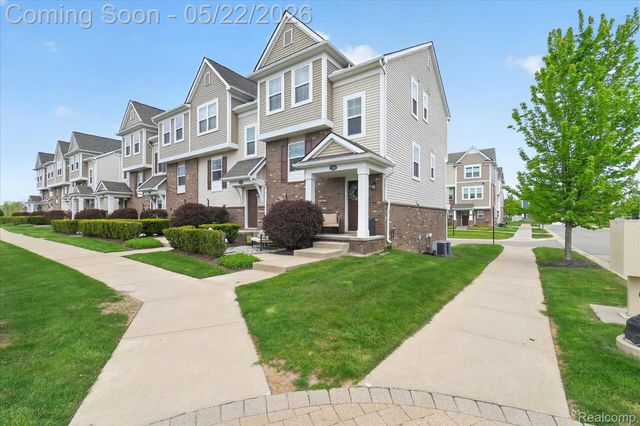 238 Center Boulevard, Wixom, MI 48393