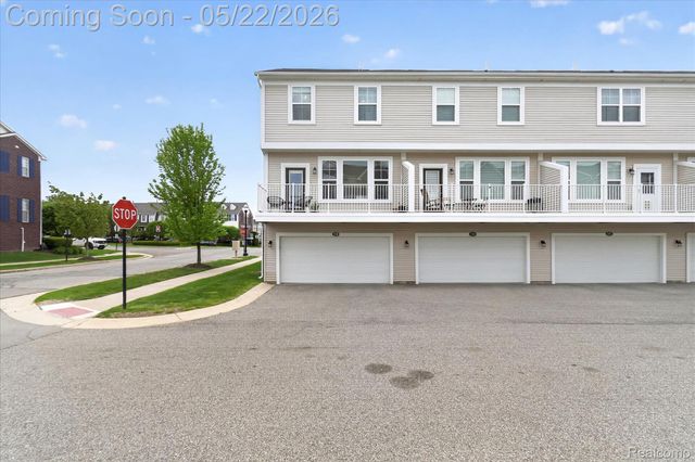 238 Center Boulevard, Wixom, MI 48393
