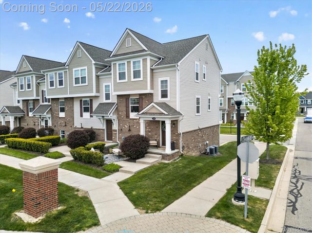 238 Center Boulevard, Wixom, MI 48393