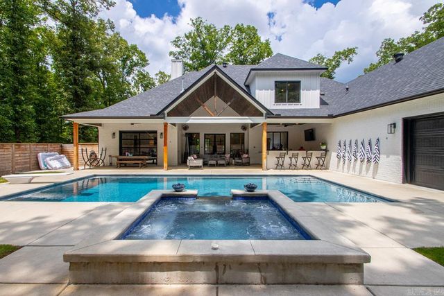 810 Caddo Drive, Benton, AR 72019