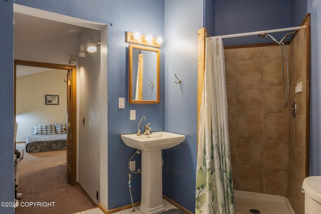 2571 Doc John Drive, Fairbanks, AK 99709