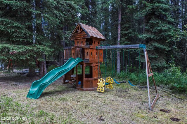 2571 Doc John Drive, Fairbanks, AK 99709