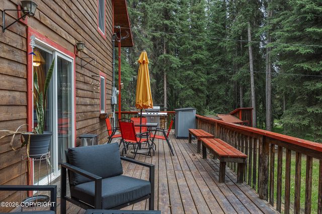 2571 Doc John Drive, Fairbanks, AK 99709