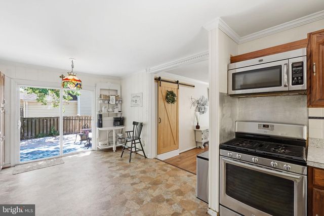19608 GOTT ST, Poolesville, MD 20837