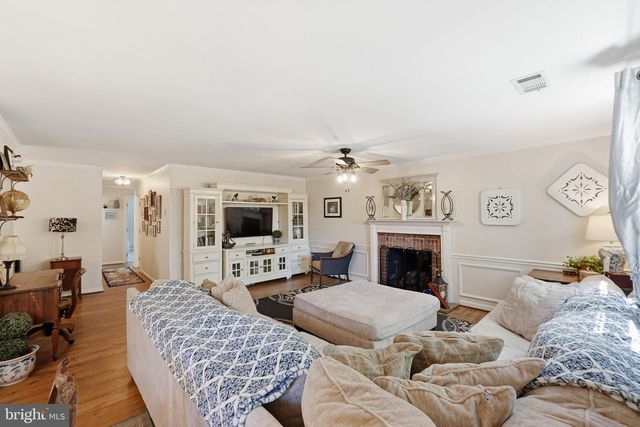 19608 GOTT ST, Poolesville, MD 20837