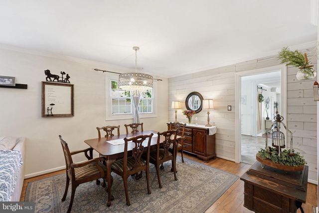 19608 GOTT ST, Poolesville, MD 20837