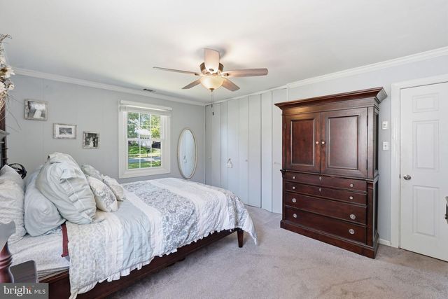 19608 GOTT ST, Poolesville, MD 20837