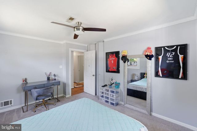 19608 GOTT ST, Poolesville, MD 20837