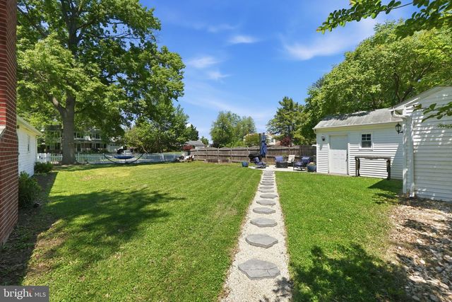 19608 GOTT ST, Poolesville, MD 20837