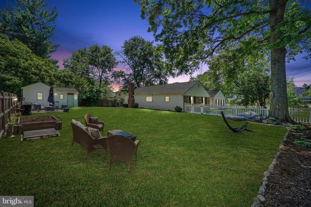19608 GOTT ST, Poolesville, MD 20837