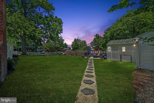 19608 GOTT ST, Poolesville, MD 20837