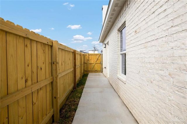 105 San Jose Drive 1, Mission, TX 78572