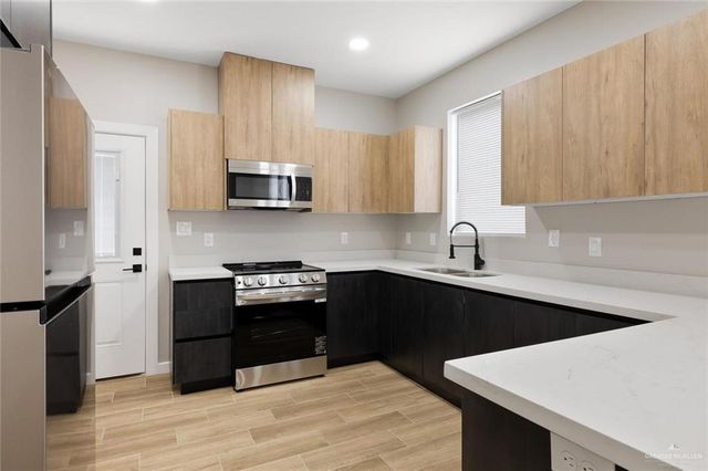 105 San Jose Drive 1, Mission, TX 78572
