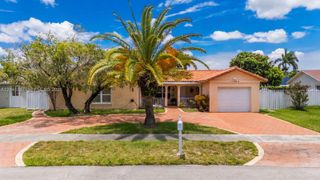 19240 NW 60th Court, Hialeah, FL 33015