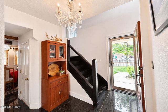 4135 Mina Way, Carson City, NV 89706