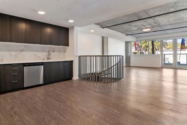 5750 Hollywood Boulevard 236, Los Angeles, CA 90028