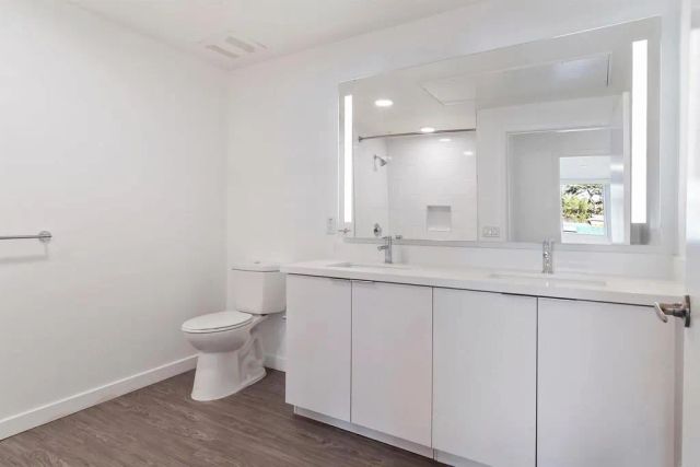 5750 Hollywood Boulevard 236, Los Angeles, CA 90028