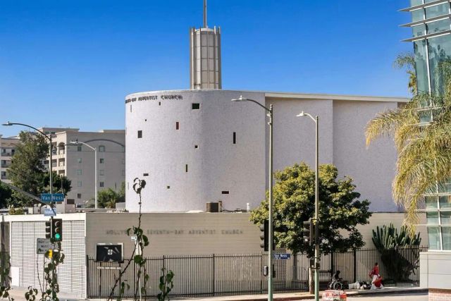 5750 Hollywood Boulevard 236, Los Angeles, CA 90028