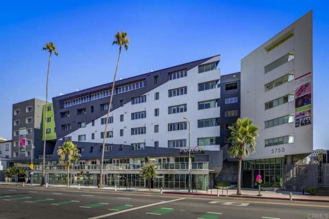 5750 Hollywood Boulevard 236, Los Angeles, CA 90028