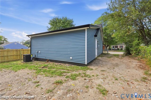 510 N Carolina Ave, Petersburg, VA 23803
