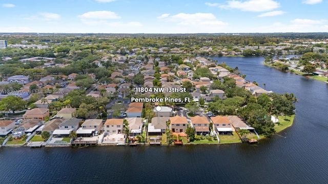 11804 NW 13th St 11804, Pembroke Pines, FL 33026