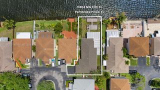 11804 NW 13th St 11804, Pembroke Pines, FL 33026